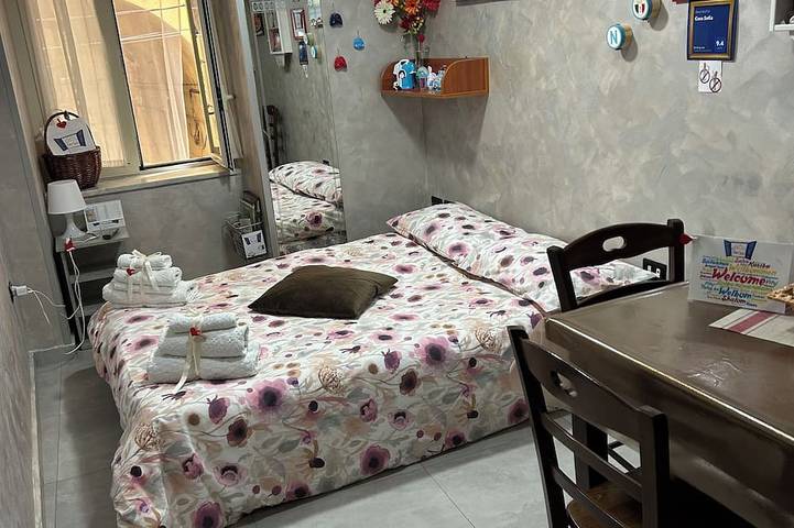 Ganze Wohnung, Sofia House in Neapel, Neapel Provinz