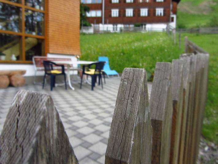 Ferienwohnung für 5 Personen, mit Terrasse und Garten sowie Ausblick in Schoppernau - 4