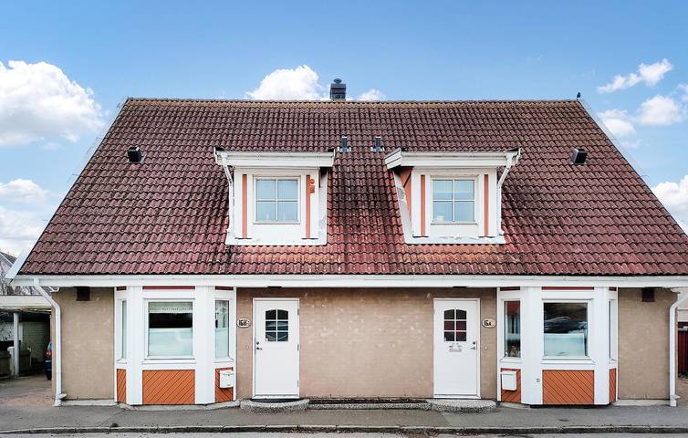 Hus för 5 Personer, med terass och trädgård i Höganäs