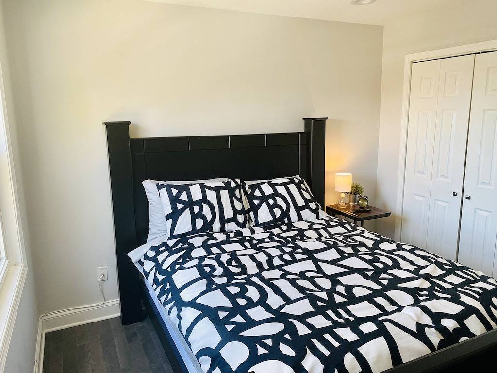 Modern Dc Retreat w/Parking for 4 Cars! -Brookland in Washington D.C., District of Columbia