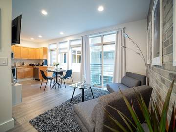 Loft for 3 Guests in Belltown, Seattle, Picture 4