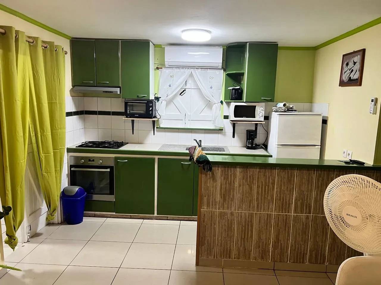Appartement entier, Charmant appartement avec terrasse à Sainte-Rose 60 m² in Sainte-Rose, Guadeloupe