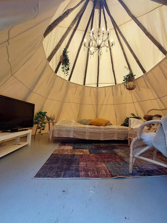 Hemma fran Hemma - Tipi Glamping in Jönköpings län