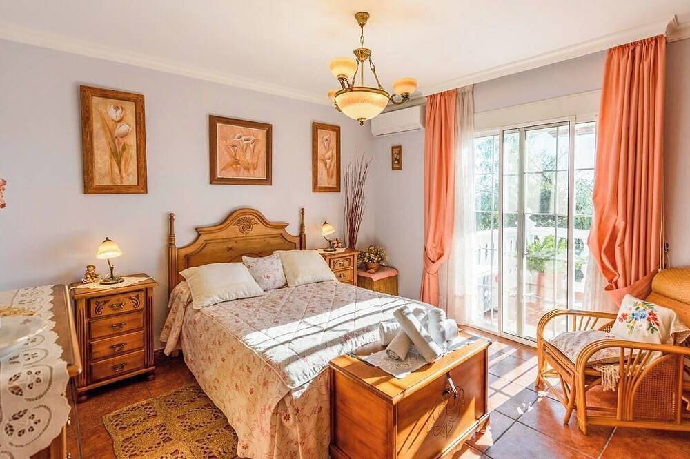 Villa Riillo Casarabonela by Ruralidays in Casarabonela, Sierra de las Nieves