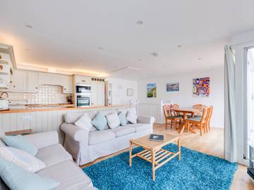 Holiday Home for 6 People in Rock, St Minver Lowlands, Photo 4