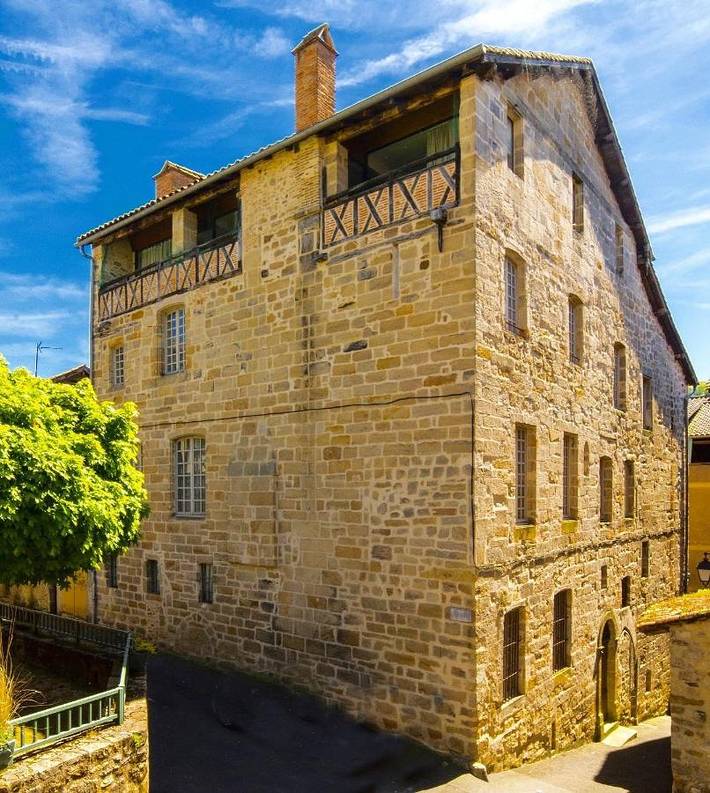 Chambre d’hôte pour 2 personnes, avec Jacuzzi à Figeac