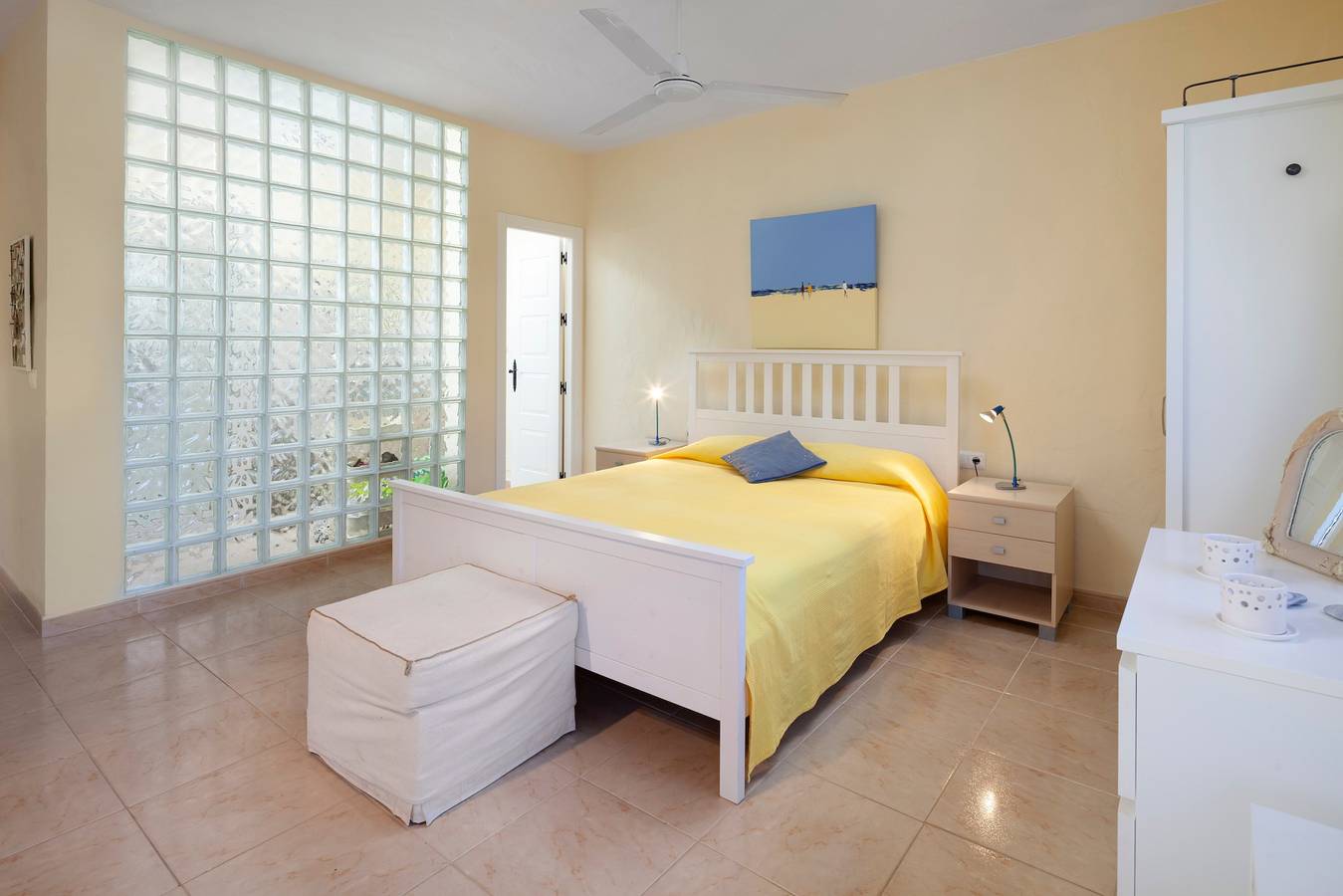 Vakantiehuis Casita Linda met Zeezicht, Zwembad, Wi-Fi & Tuin, foto 12