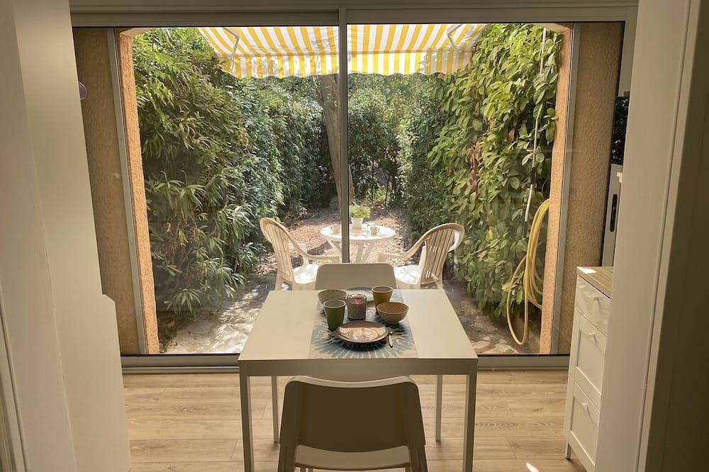 Appartement De Vacances pour 3 Personnes dans Sausset-les-Pins, Région d'Istres