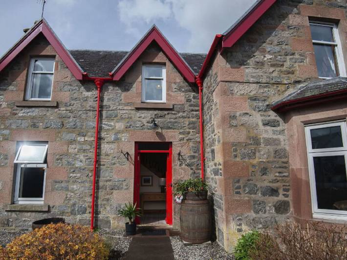 Holiday rental for 6 people, with garden in Drumnadrochit