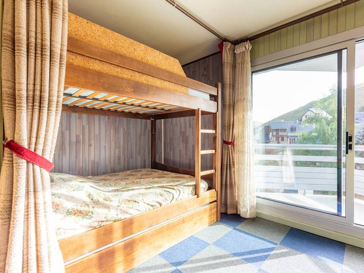 Gîte pour 4 personnes, avec balcon à Loudervielle - 2