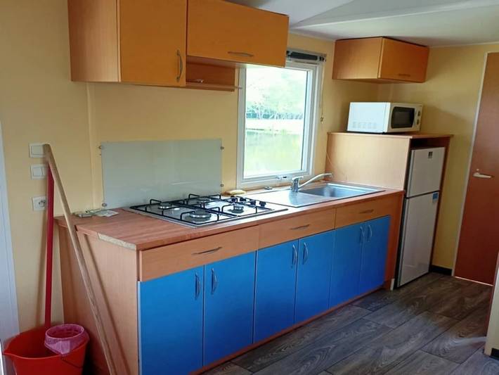 Mobil home pour 4 personnes, avec bassin pour enfant et piscine à Sainte-Reine-de-Bretagne - 4