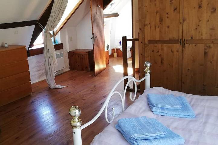 Location de vacances pour 6 personnes, avec jardin à Ploërdut - 2