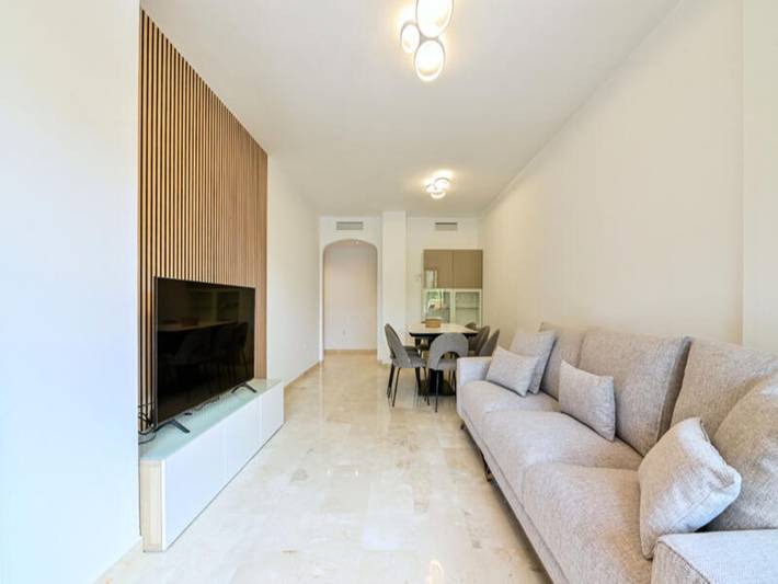 Holiday apartment for 6 people, with terrace and pool, child-friendly - 1