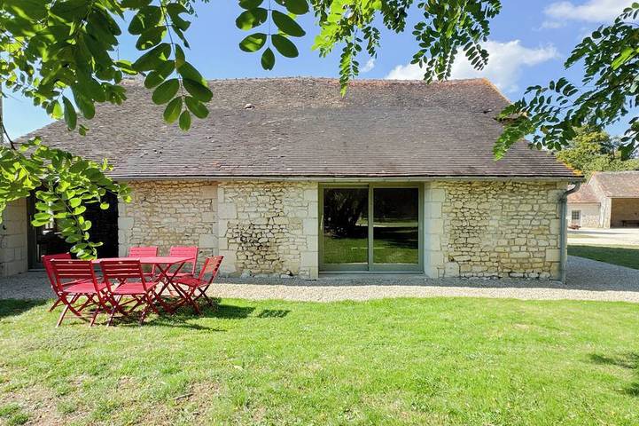 Location de vacances pour 6 personnes, avec Jardin et Piscine à Availles-en-Châtellerault
