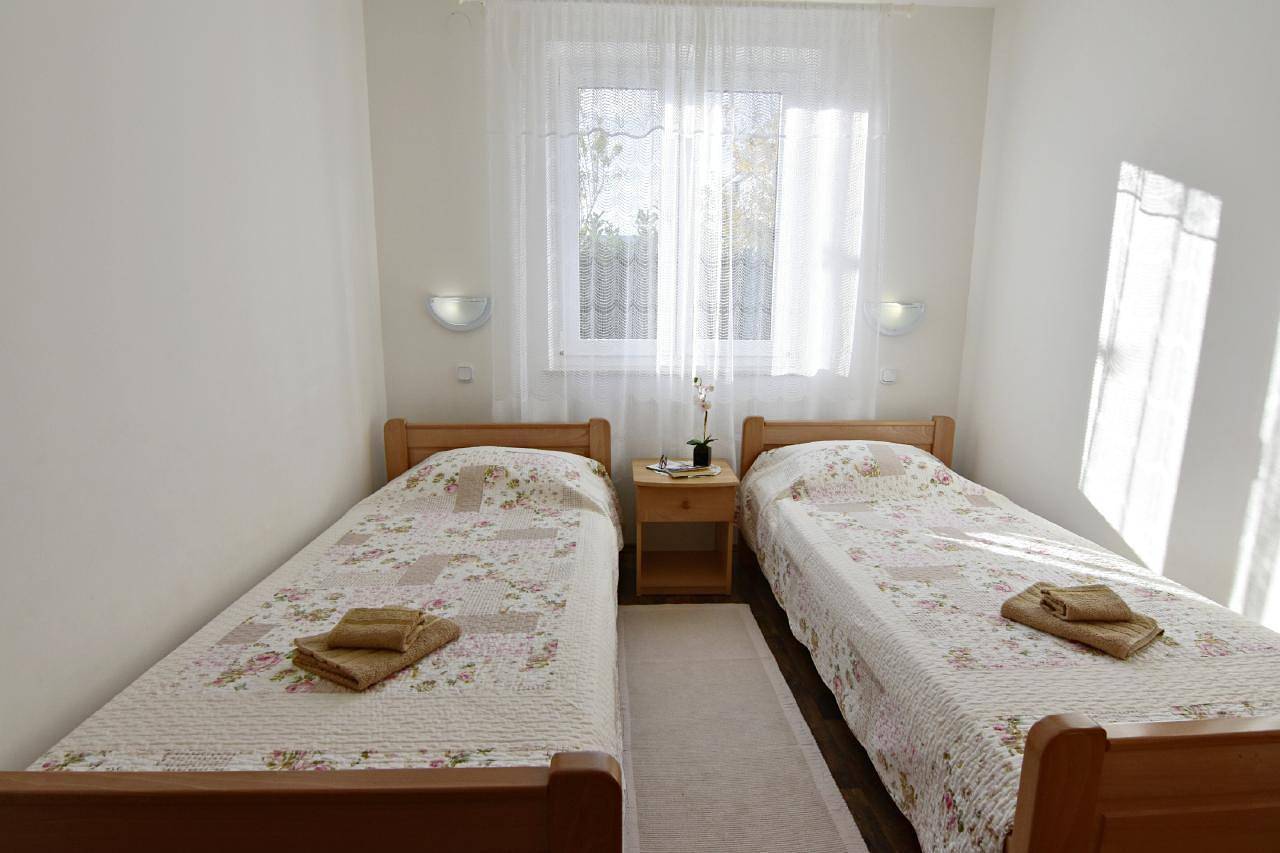 Ganze Ferienwohnung, Ferienwohnung für 4 Personen mit Garten in Zambratija, Umag und Umgebung