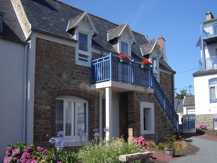 Gîte pour 4 personnes, adapté aux familles dans Office De Tourisme De Tregastel
