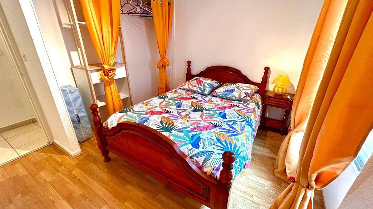 Appartement entier, Two-Bedroom Apartment in Allevard, Isère