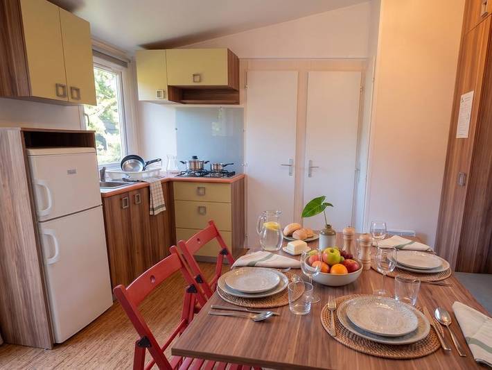 Camping Chanset - Mobilheim 6 personen - Montrognon - Tv in Ceyrat, Regionaler Naturpark Volcans d'Auvergne