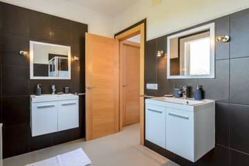 Villa per 8 Persone in Sant Antoni de Portmany, Ibiza occidentale, Foto 1