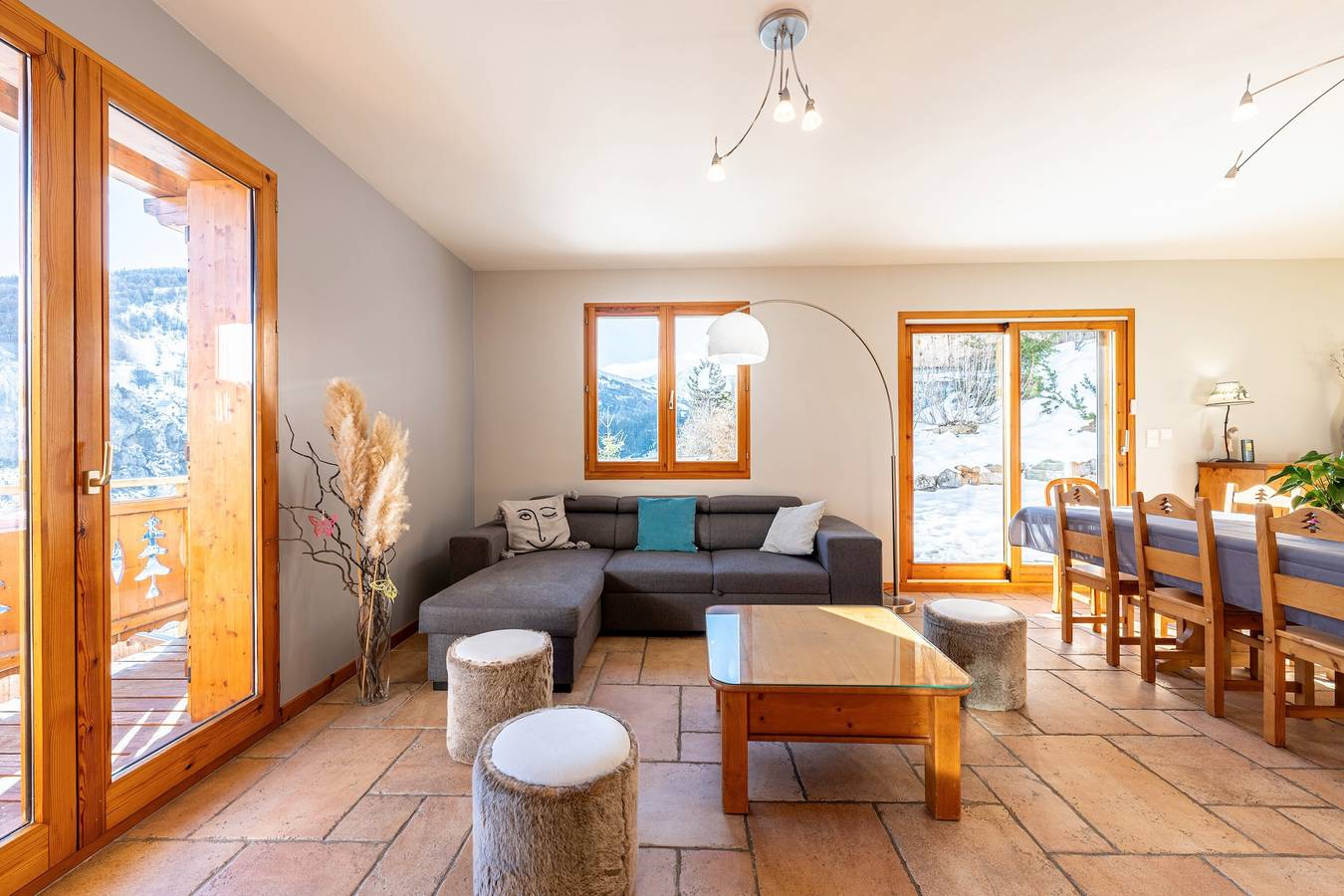 Chalet "Au Bois Joli" avec vue sur les montagnes, terrasse privée et Wi-Fi in Valloire, Région de Saint-Jean-de-Maurienne