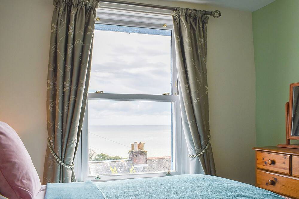 2 bedroom accommodation in Ventnor in Ventnor, Isle of Wight