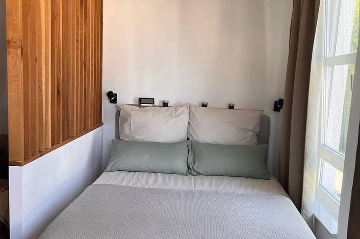 Ferienwohnung für 2 Personen, mit Balkon in Bonn - 2