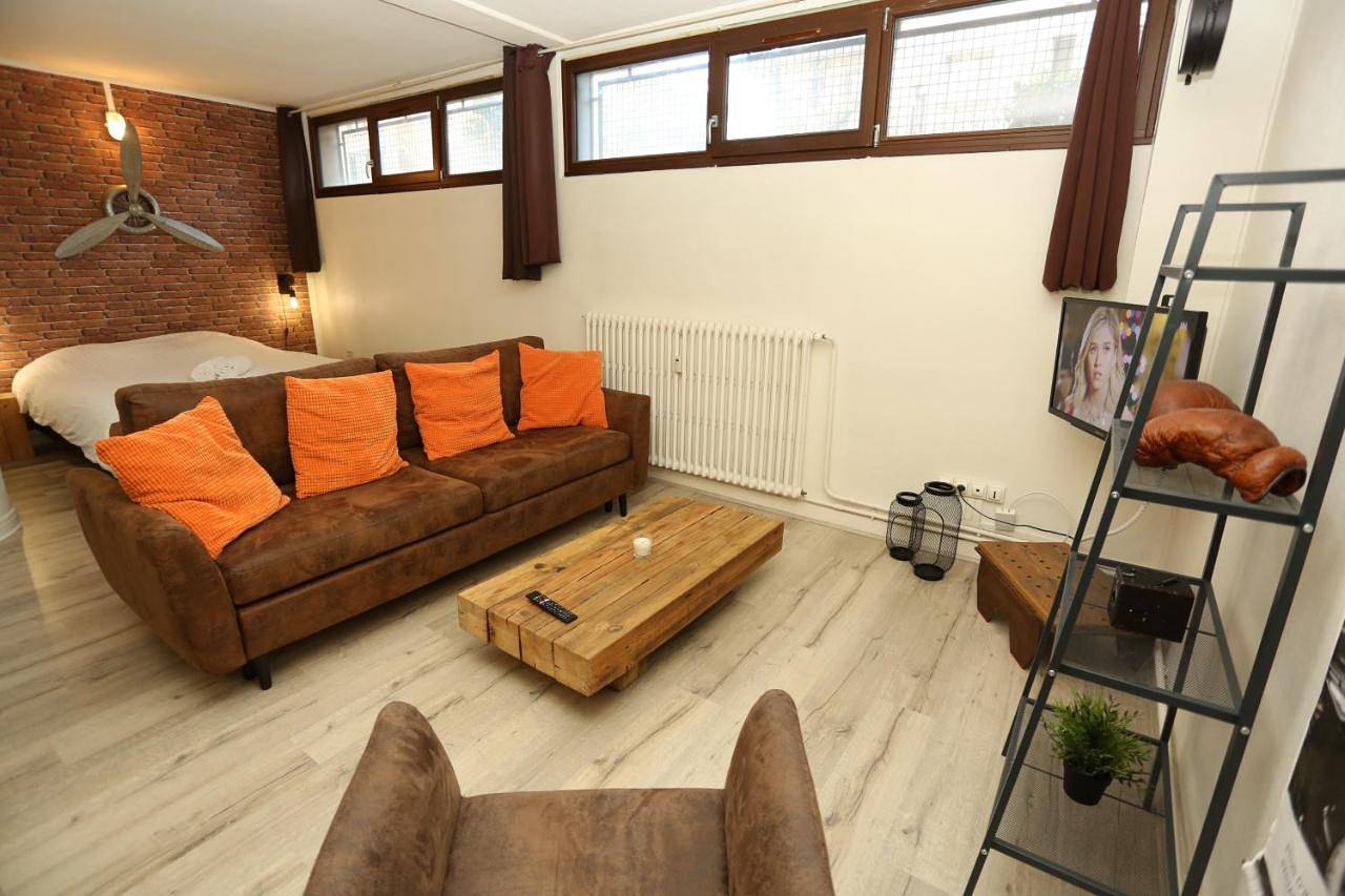 Appartement entier, One-Bedroom Apartment in Chamalières, Parc naturel régional des Volcans d'Auvergne