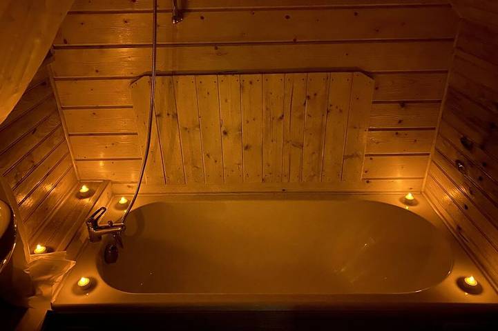 Chalet pour 2 personnes, avec jardin et jacuzzi en Alsace - 4