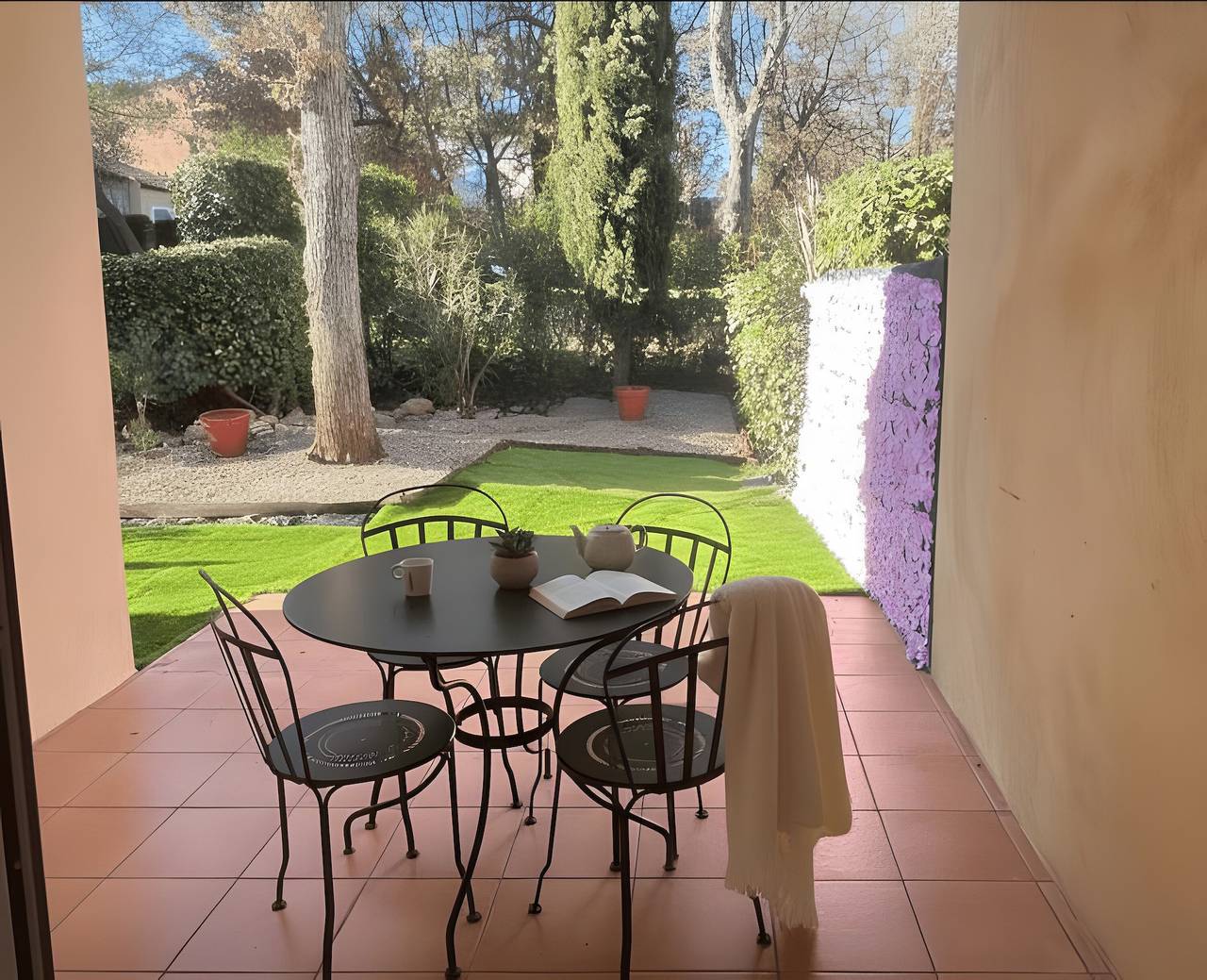 Ganze Wohnung, Vacances du Sud – Domaine de Fayence: Entspannung und Charme in der Provence in Fayence, Draguignan Region