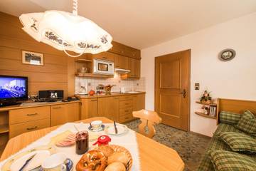 Zimmer für 2 Personen in Bad Oberdorf, Bad Hindelang, Bild 4