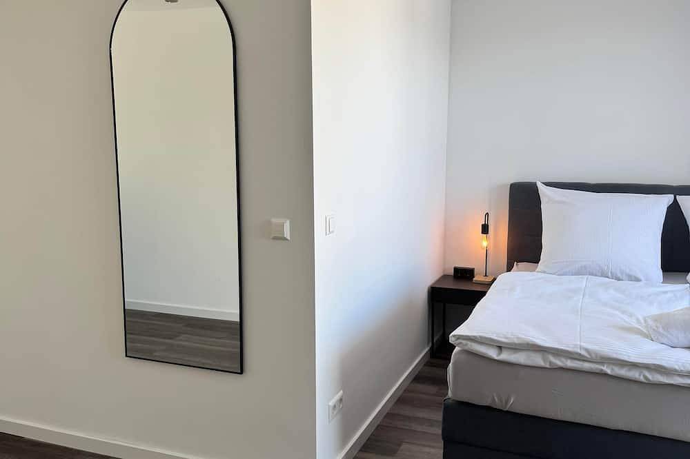 Ganze Wohnung, Remark Studios: Studio-Apartment mit Dachterrasse in Misburg-Anderten, Hannover