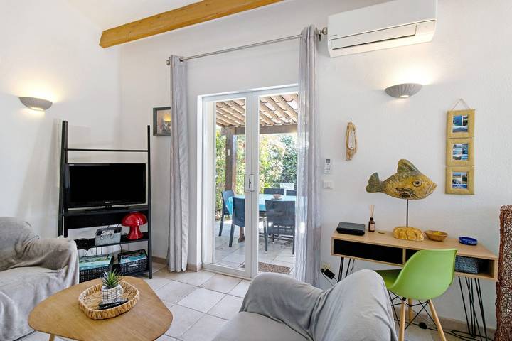 Location de vacances pour 6 personnes, avec Jardin à San-Gavino-di-Carbini - 2