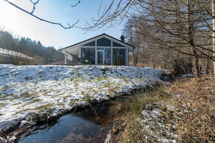 Ferienhaus für 5 Personen, mit Balkon und Terrasse sowie Garten und Pool in Thüringen - 2