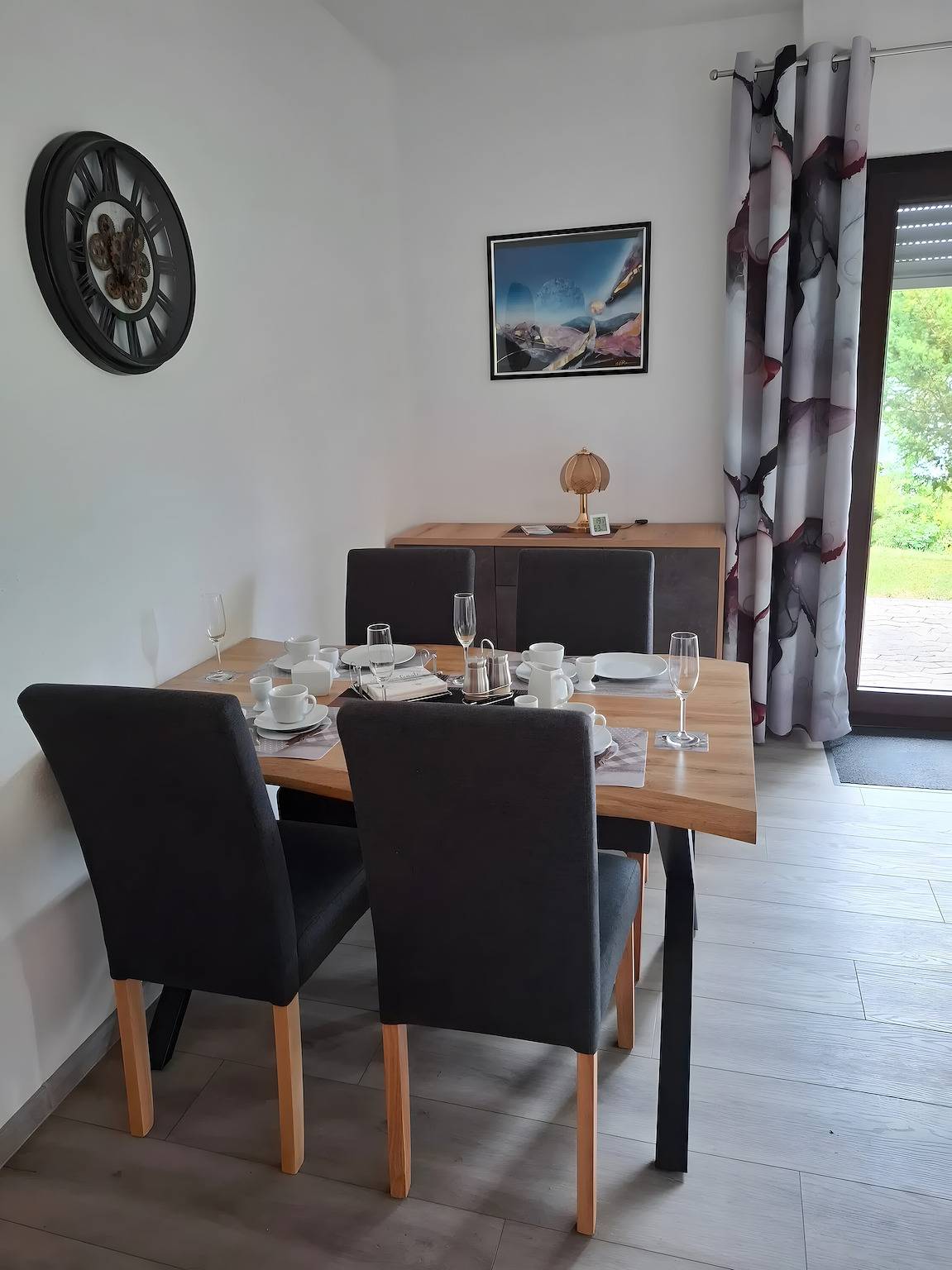 Ganze Wohnung, Apartment 'Astrid' mit privater Terrasse, privatem Garten und Wlan in Langscheid (Sorpesee), Sundern