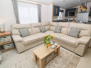 Chalet for 4 People in Cornwall, South West England, Photo 1