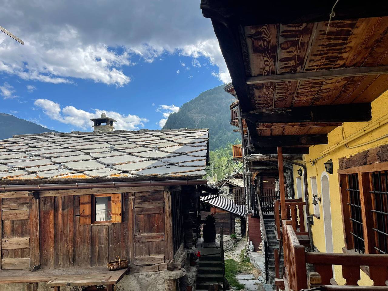 Apartamento 'Tillier Valtournenche' con Vista a la Montaña, Balcón y Wi-Fi in Breuil-Cervinia, Valtournenche
