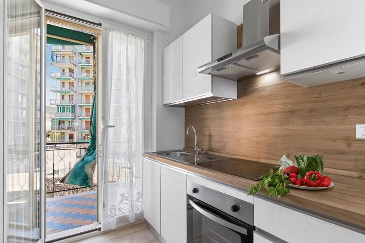 Gîte pour 2 personnes, avec balcon à Borghetto Santo Spirito - 2