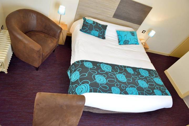 Hôtel pour 2 personnes, avec terrasse et jardin à Celles-sur-Belle - 2