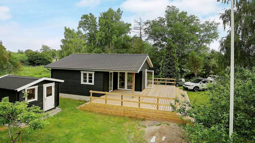 Ferieudlejning for 4 personer, med terrasse i Roskilde Fjord