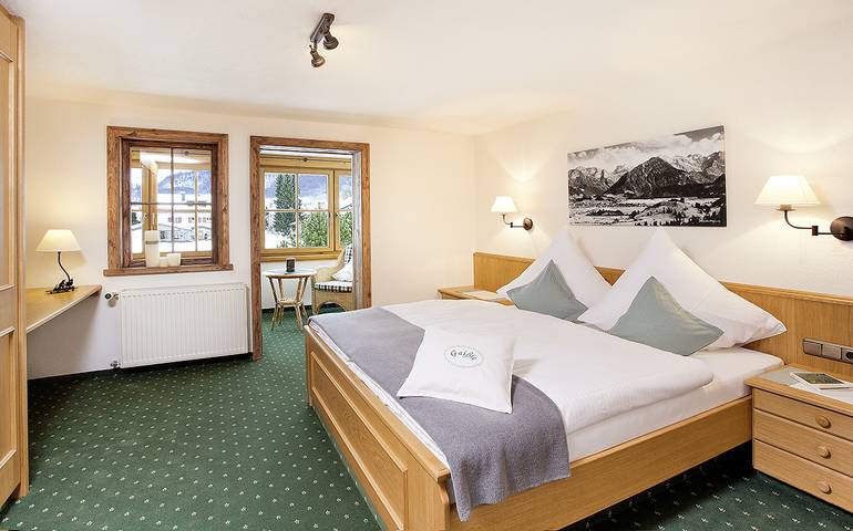 Chalet voor 2 personen, with Balkon and Terras as well as Tuin and Uitzicht in Oberstdorf