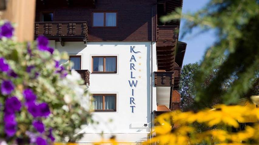 Gîte pour 2 personnes, avec vue sur le lac ainsi que jardin et piscine, animaux acceptés à Pertisau - 2