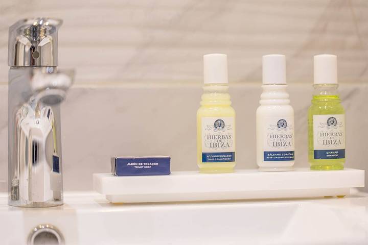 Hôtel pour 2 personnes, avec balcon, animaux acceptés dans Courchevel 1850 - 4