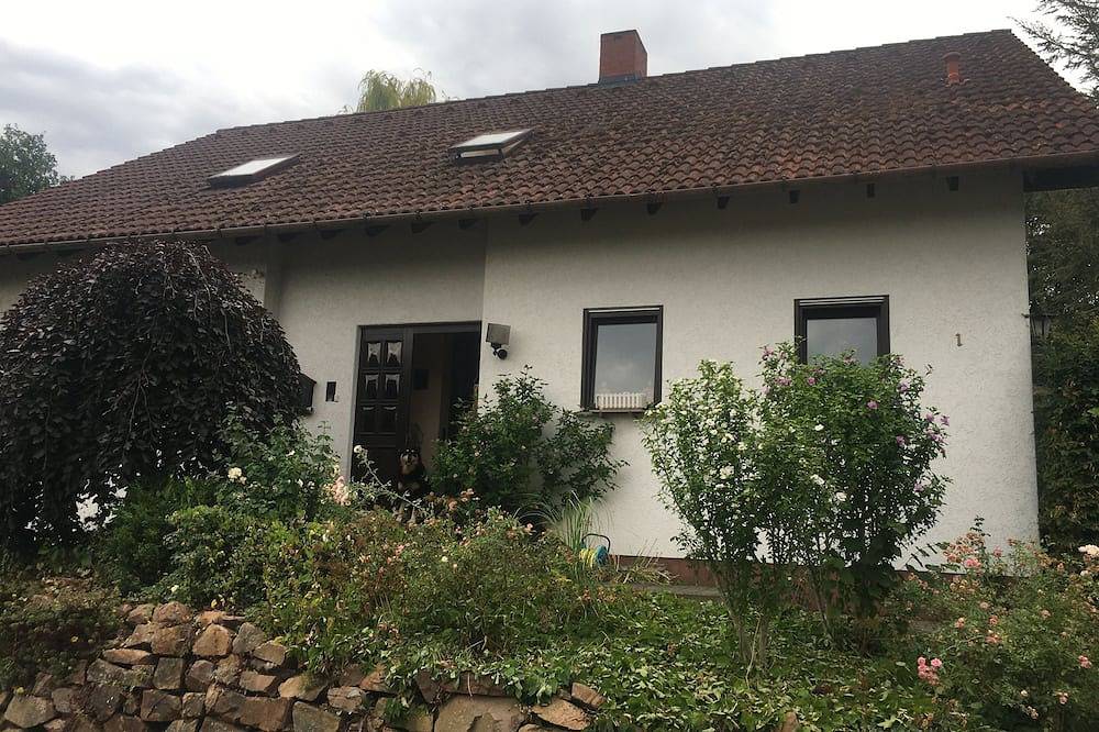 Ganze Wohnung, Gemütliche, gut ausgestattete Fewo-  zentral gelegen zu Frankfurt........ in Hünfelden, Landkreis Limburg-Weilburg