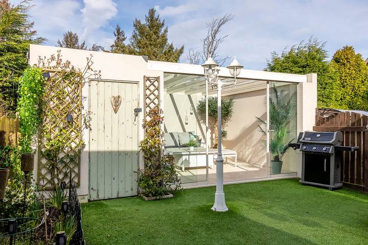 Luxe 3 Bed property with beautiful garden room. in Nidderdale
