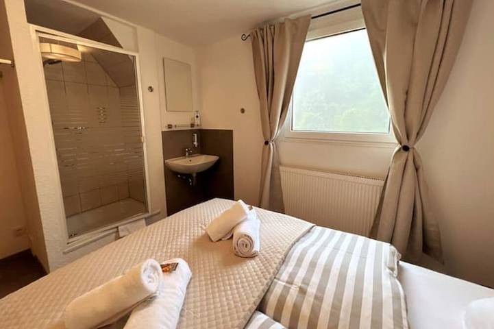 Ferienhaus für 6 Personen, mit Whirlpool und Garten sowie Terrasse in Koblenz - 4