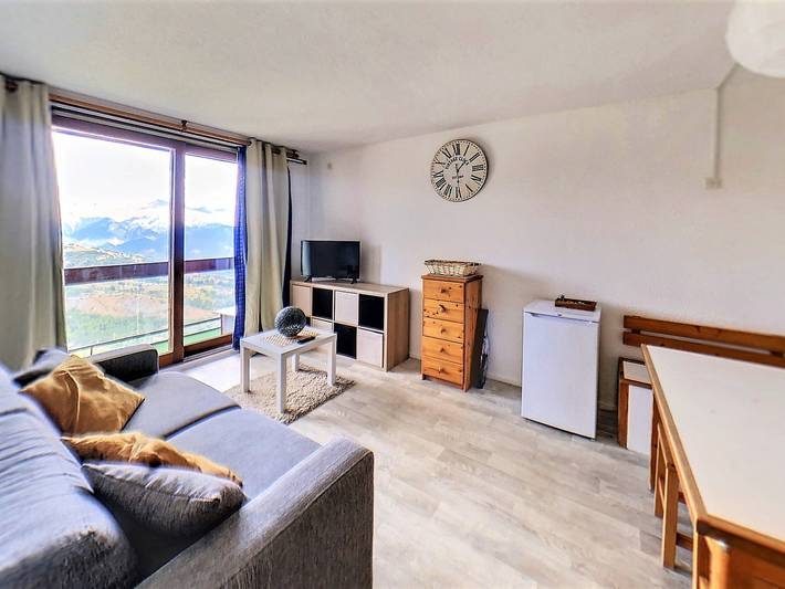 Chalet pour 5 personnes, avec balcon et piscine dans Le Corbier - 2