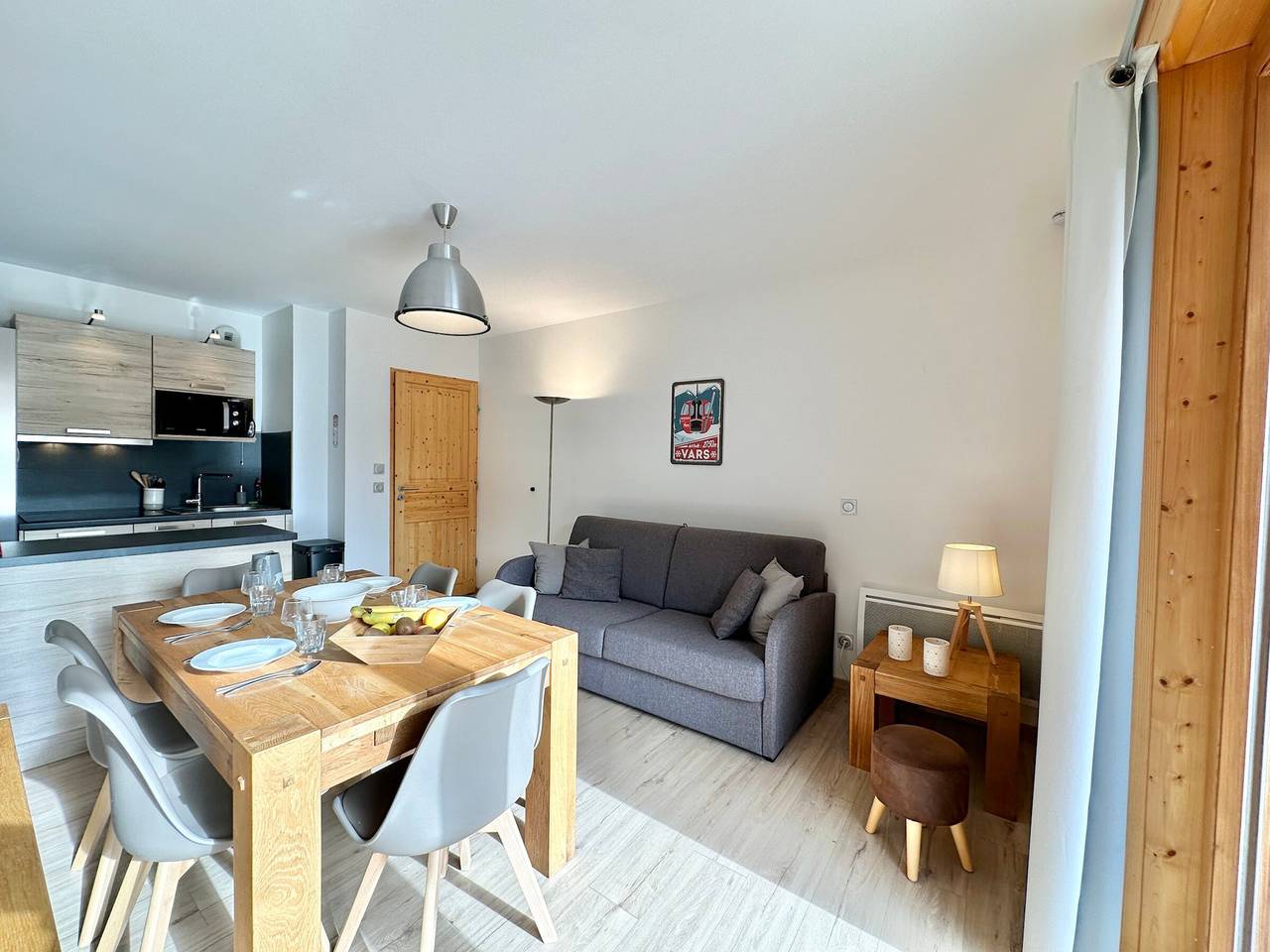 Appartement entier, Vars : T2 cabine neuf avec terrasse et Wifi pour 6 pers in Vars, Région de Briançon