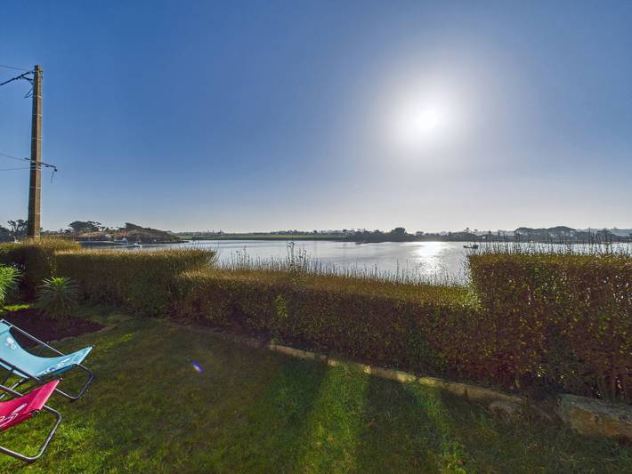 Location de vacances pour 2 personnes, avec Terrasse et Jardin à Plouguerneau