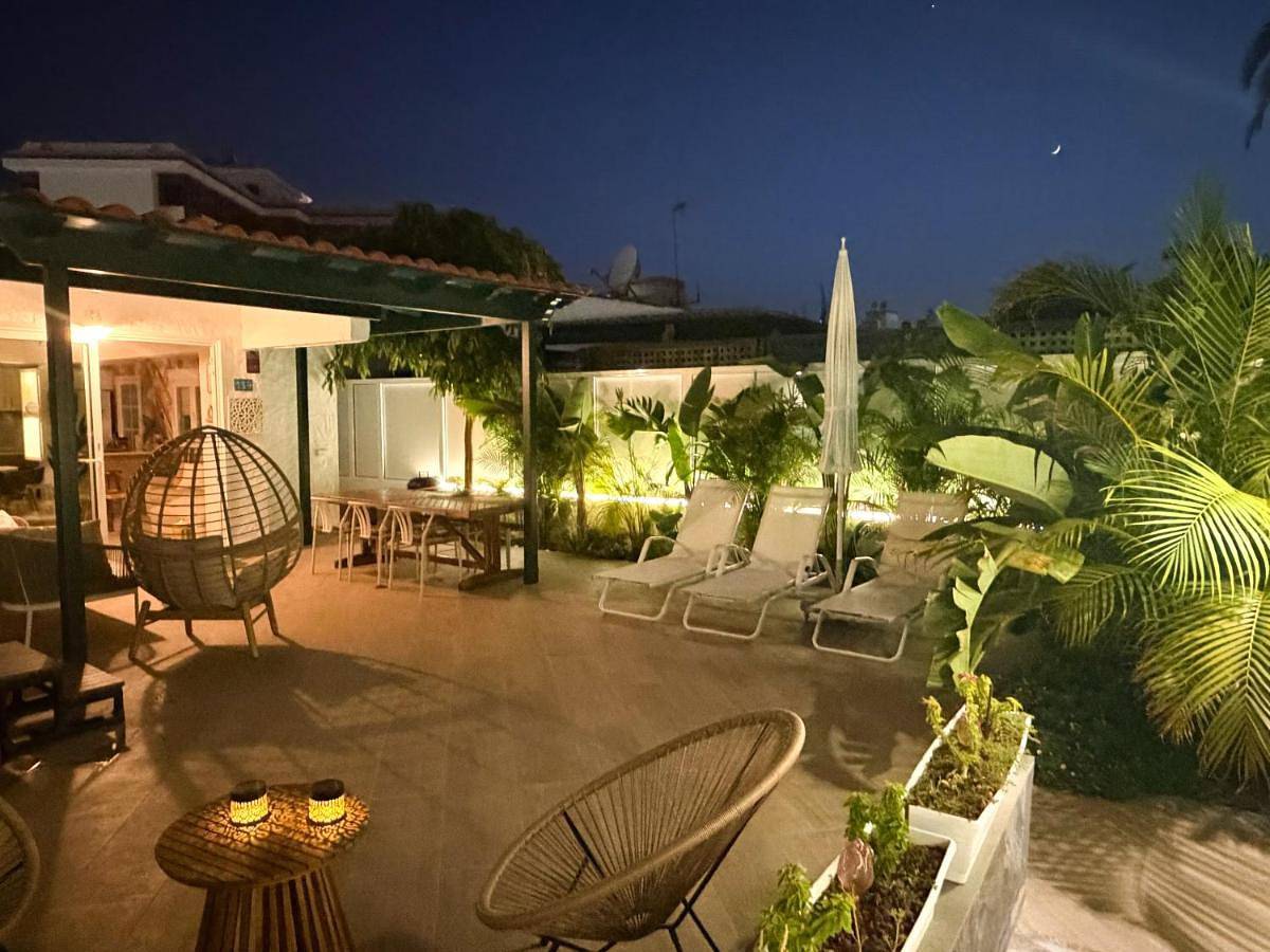 Three-Bedroom Villa in Maspalomas, San Bartolomé de Tirajana