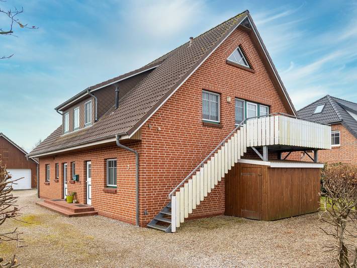 Ferienwohnung für 4 Personen, mit Balkon in Tating